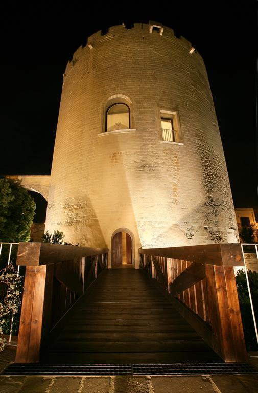 Hotel Dimora Storica Torre Del Parco 1419 Lecce Exterior foto
